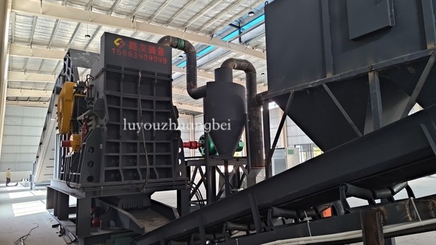 四川雙線（破碎線、分選線）安裝結(jié)束，等待客戶試機(jī)指令。