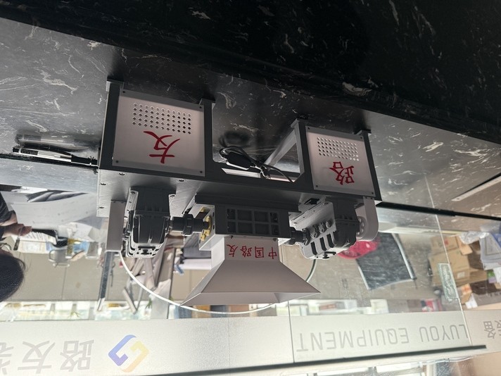 為給客戶帶來更好的觀感體驗，路友將撕碎機做成了1：1的模型