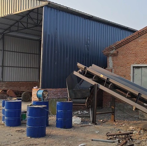 吉林長(zhǎng)春客戶(hù)路友破碎機(jī)安裝現(xiàn)場(chǎng)